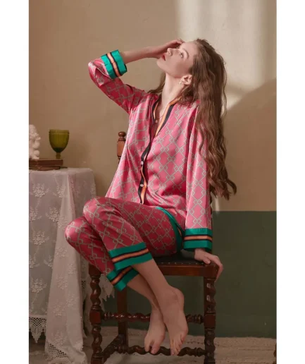 Ice Silk Printed Fashion Pyjamas 2025 Autumn New Style Long Sleeved Women Pajamas Set