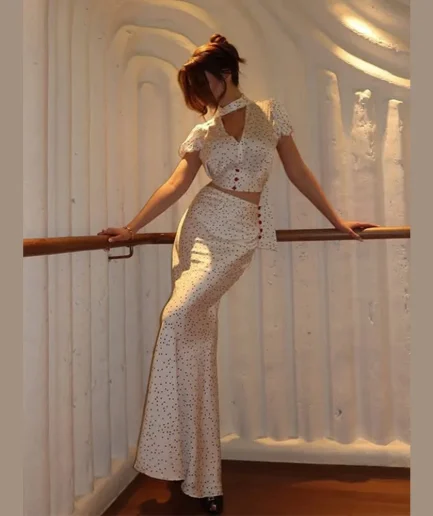 RedPeony Women Summer New Slimming French Style V-Neck Floral Dress Lace Patchwork Top + Mermaid Skirt Party Club Women Dress