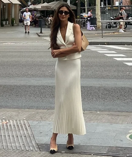 RedPeony Women's Sleeveless Short Vest Top High Waist Solid Maxi Skirt Fashion Sets 2025 Folds Long Skirt Two Pieces Set