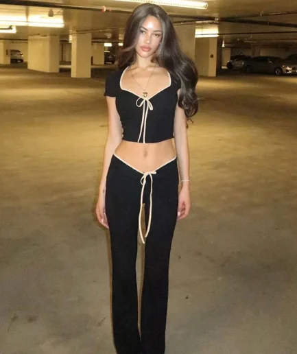 New Streetwear Classic Square Neck Short Sleeve Crop Tees+High Waist Matching Trousers Women Casual Bandage 2 Piece Sets