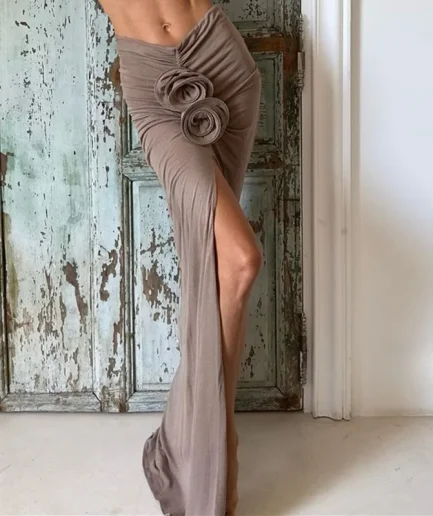 RedPeony Autumn Women's New Fashion Temperament High Waist Split Pleated Flower Decorative Women's Skirt