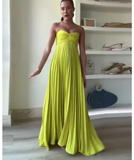 2025 Summer Evening Party Robes Elegant Hundred Pleated Hem Sleeveless Dresses Women Sexy Solid Backless Strapless Long Dress
