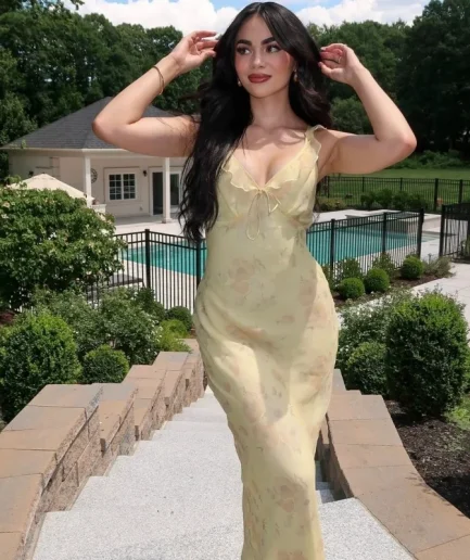 Vacation Beachwear Vestido Coquette Sexy Backless Sun Dresses Summer Floral Print Plunge Maxi Dress Outfits